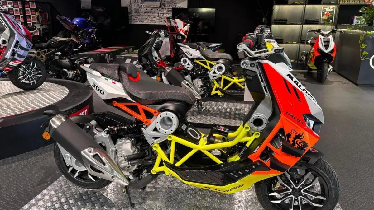 Italjet Moto Dragster 300 (2024)  (4)