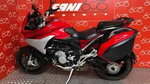 MV Agusta Turismo Veloce 800 (2014 - 16)  (3)