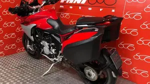 MV Agusta Turismo Veloce 800 (2014 - 16)  (4)