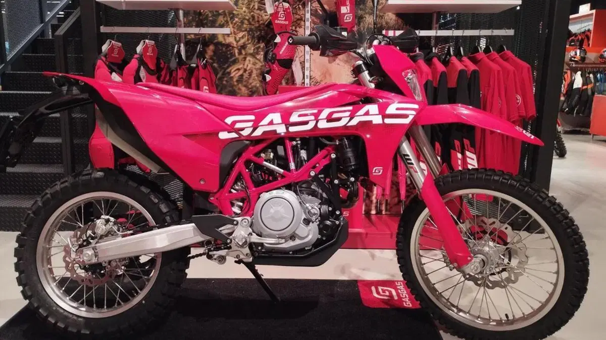GASGAS ES 700 (2022 - 26) 