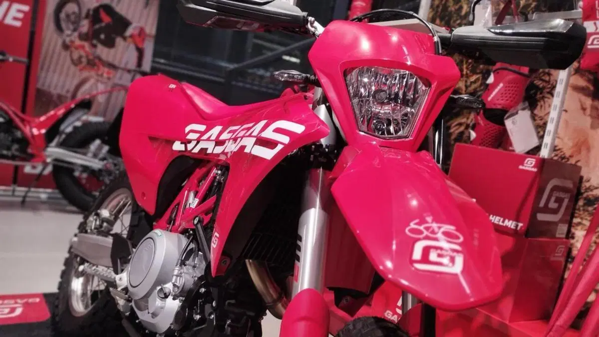 GASGAS ES 700 (2022 - 26)  (3)