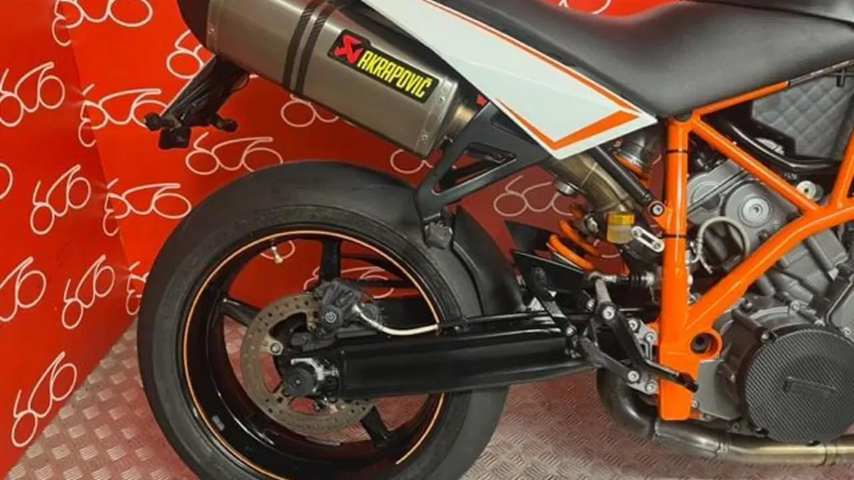 KTM 990 Super Duke R (2012 - 13)  (10)