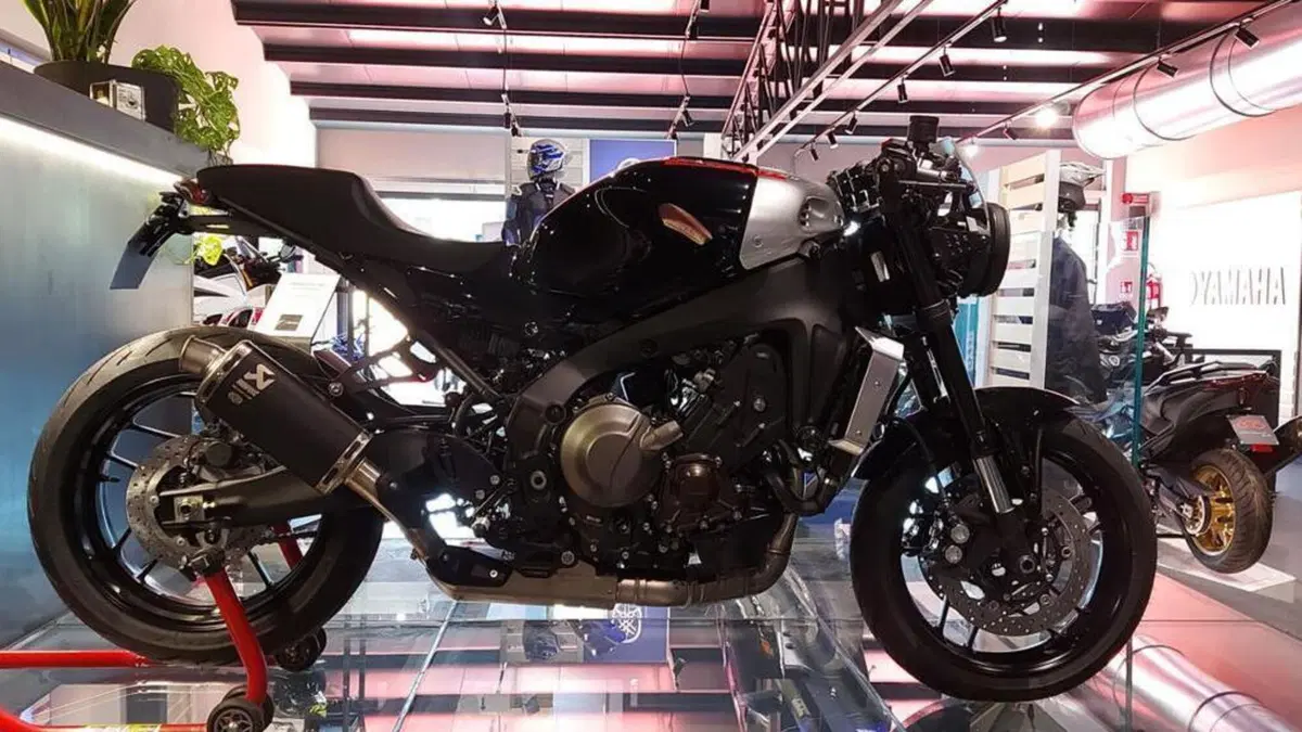 Yamaha XSR 900 (2022 - 24) 