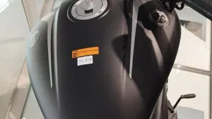 Benelli 502 C (2021 - 25)  (7)