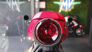 MV Agusta Superveloce 800 (2021 - 25)  (8)