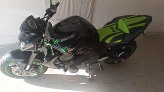 Kawasaki Z 750 (2007 - 14) usata
