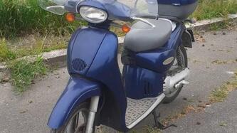 Aprilia Scarabeo 50 De Luxe (1997 - 99)