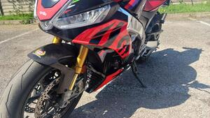Aprilia Tuono V4 Factory (2021 - 24) 