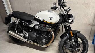 Triumph Speed Twin 1200 (2025) usata
