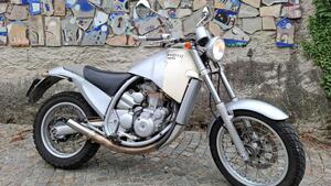 Aprilia Motò 6.5 650 