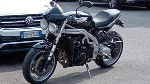Triumph Speed Triple 955 (2002 - 04)