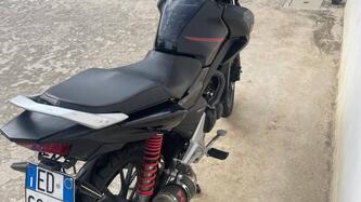 Honda CB 125 F (2015 - 16) usata