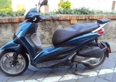 Piaggio Beverly 300 Hpe (2021) - Annuncio 9758873