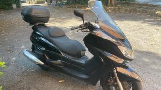 Yamaha Majesty 400 (2004 - 08)