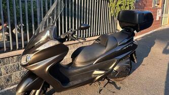 Yamaha Majesty 400 (2004 - 08) usata