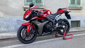 Honda CBR 600 RR (2007 - 08) 