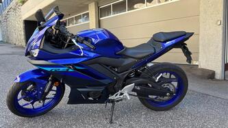 Yamaha YZF R3 (2021 - 24) usata