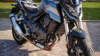 Honda CB 750 Hornet (2023 - 24)