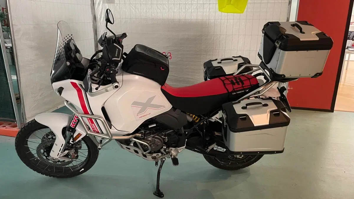 Ducati DesertX (2022 - 25)  (12)