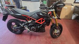 Aprilia Dorsoduro 900 (2017 - 20) 