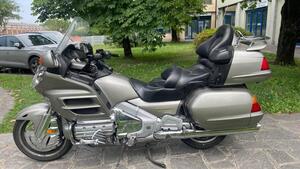 Honda GL 1800 Gold Wing (2000 - 05) 
