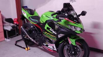 Kawasaki Ninja 400 KRT (2018) usata