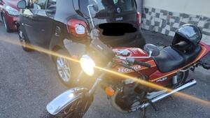 Honda  
