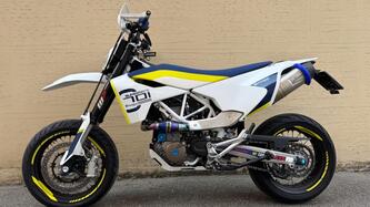 Husqvarna 701 Supermoto (2017 - 19)
