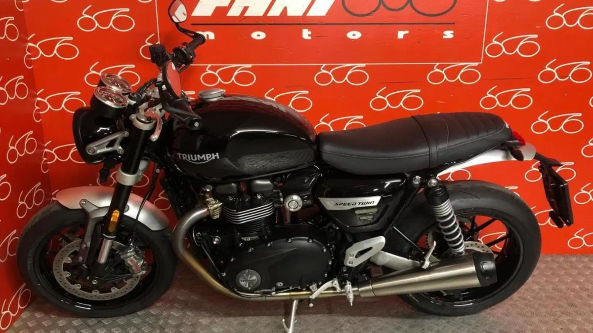 Triumph Speed Twin 1200 (2021 - 24)  (3)