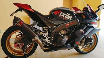 Aprilia RSV4 Factory APRC ABS (2011 - 15) usata
