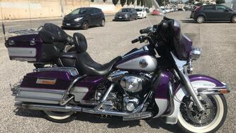 Harley-Davidson 1450 Electra Glide Ultra Classic (1999 - 02) - FLHTCUI