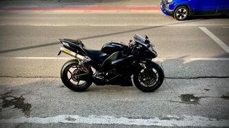 Kawasaki Ninja 1000 ZX-10R (2006 - 07)
