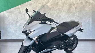 Yamaha T-Max 530 DX (2017 - 19) usata
