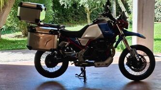 Moto Guzzi V85 TT (2021 - 23)