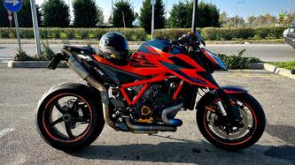 KTM 1290 Super Duke R (2020)