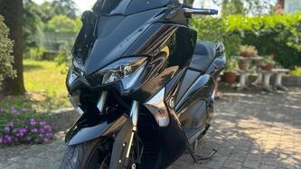 Yamaha T-Max 530 DX (2017 - 19) usata