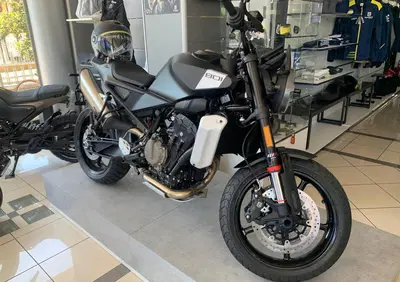 Husqvarna Svartpilen 801 (2024 - 26) - Annuncio 9764748