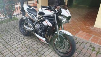 Triumph Street Triple RS (2017 - 19) usata