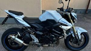 Suzuki GSR 750 ABS (2010 - 17) 