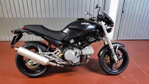 Ducati Monster 600 Dark (1998 - 01) 