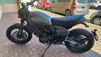 Ducati Scrambler 800 Night Shift (2021 - 22) usata