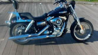 Harley-Davidson 1584 Super Glide Custom (2008 - 13) - FXDC usata