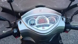 Kymco People 200 S (2005 - 06)  (3)