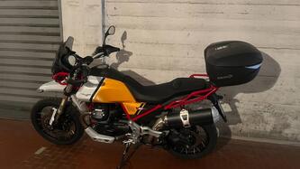 Moto Guzzi V85 TT Evocative Graphics (2021 - 23)
