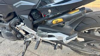Bmw F 900 R (2021 - 24) usata