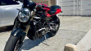 MV Agusta Brutale 989 R 