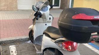 Aprilia Scarabeo 200 i.e. (2011 - 16) usata