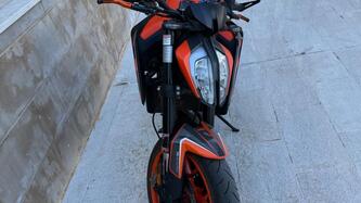KTM 890 Duke GP (2022 - 23) usata