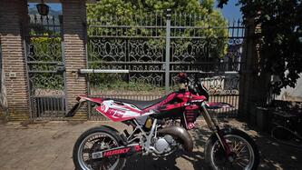 Husqvarna SM 125 (2007) usata