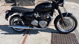 Triumph Bonneville T120 (2021 - 25) usata